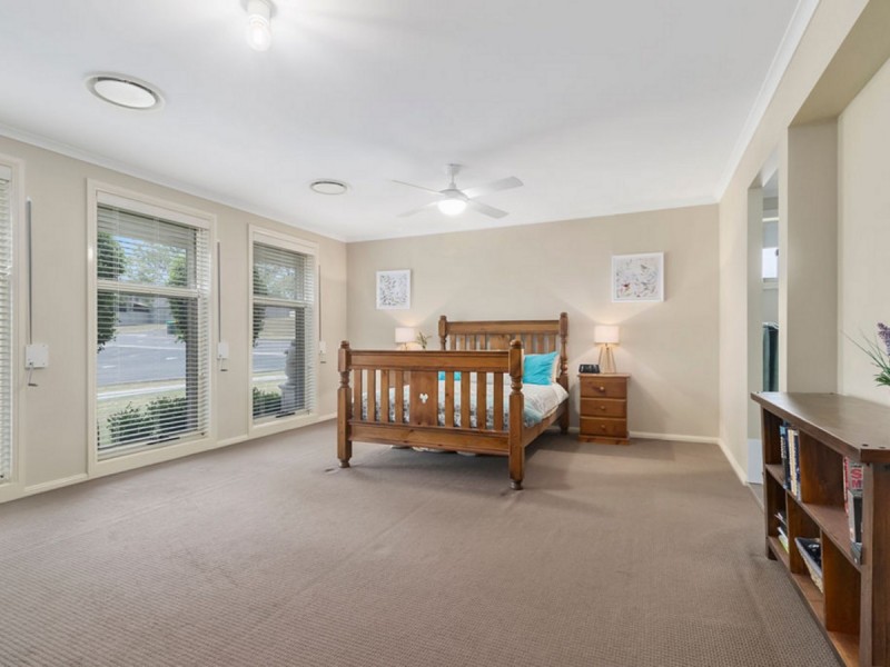 2 Ethan Close, Luddenham NSW 2745