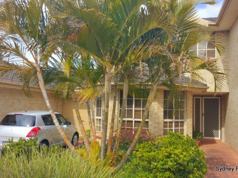 8/111 Station Street, Fairfield Heights NSW 2165