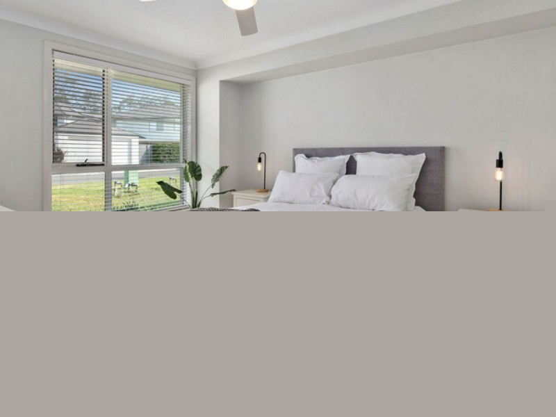 25 Sierra Avenue, Middleton Grange NSW 2171