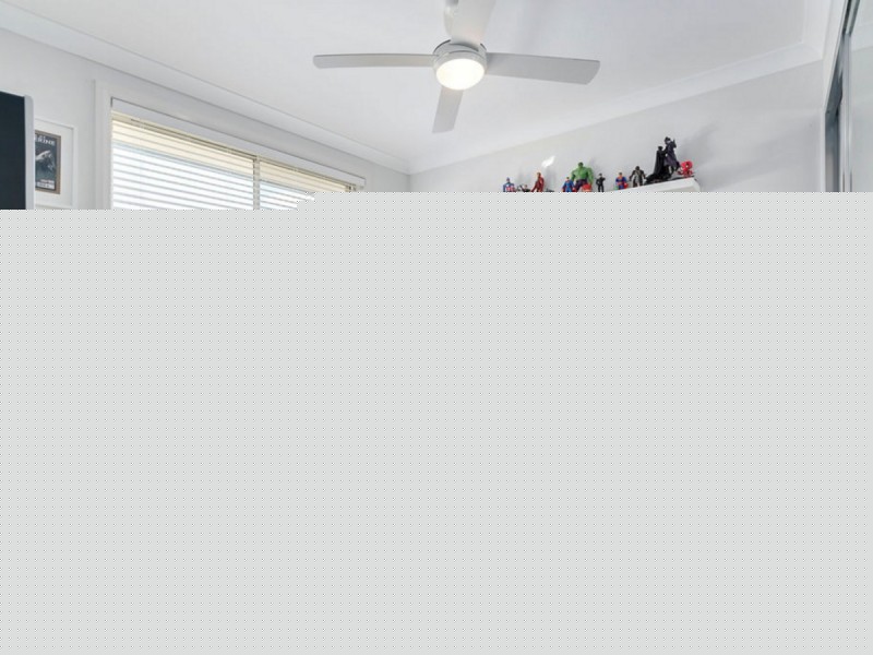 25 Sierra Avenue, Middleton Grange NSW 2171