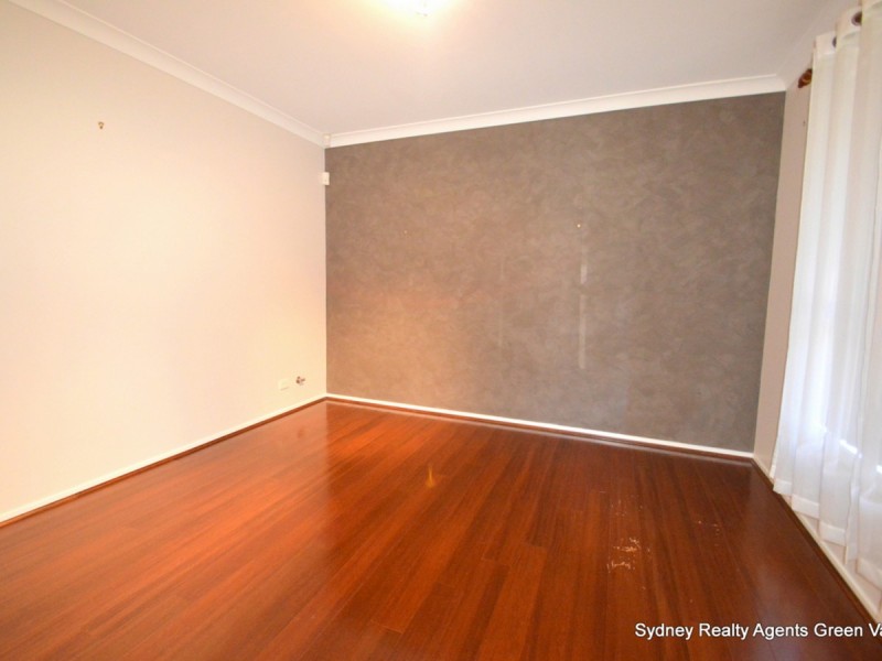 34 Cadman Avenue, West Hoxton NSW 2171