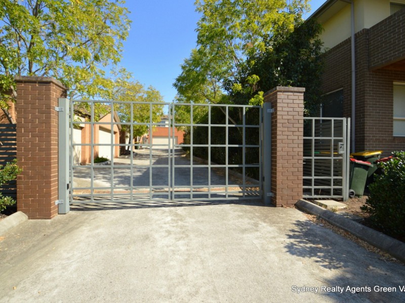 34 Cadman Avenue, West Hoxton NSW 2171