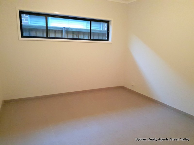 1 Kerr Road, Carnes Hill NSW 2171