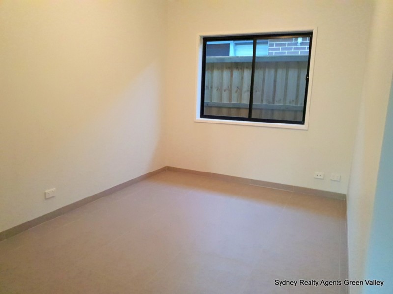 1 Kerr Road, Carnes Hill NSW 2171