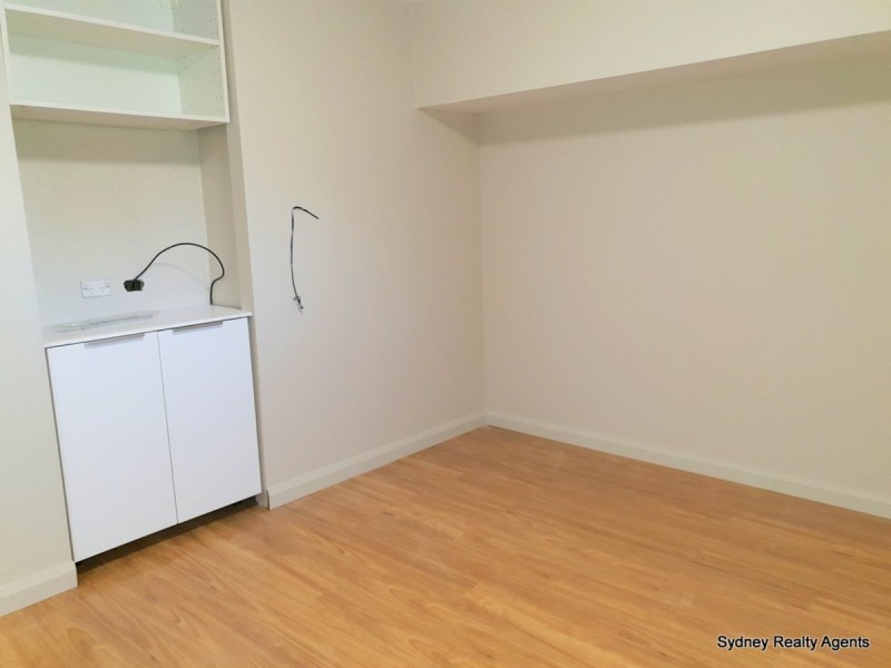 23 Opal Place, Bossley Park NSW 2176