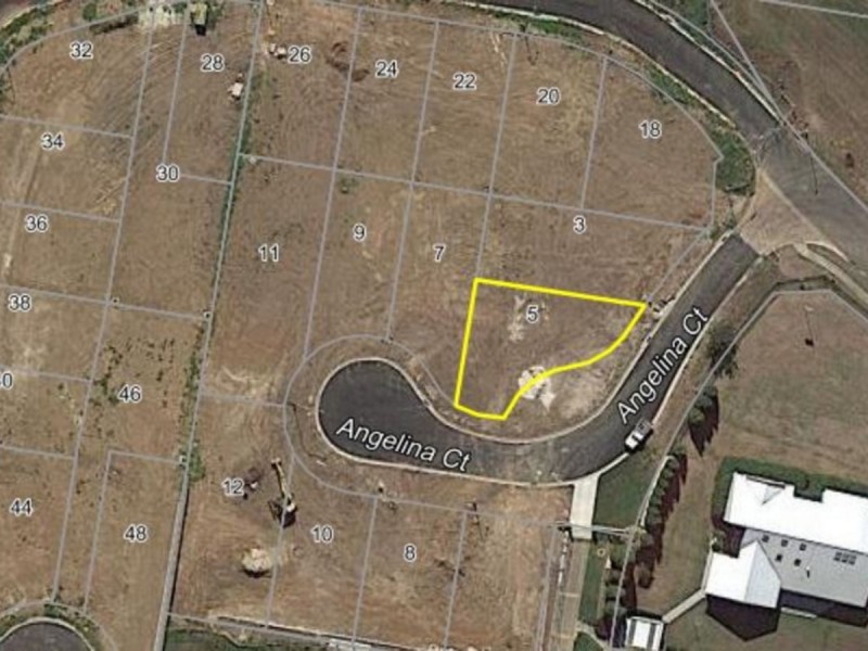 5 Angelina Court, Green Valley NSW 2168