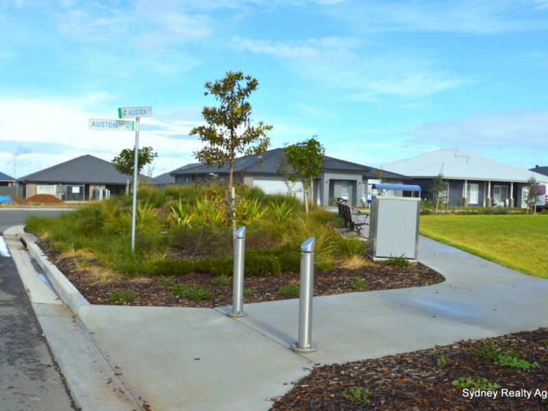 464/21 Austen Circuit, Oran Park NSW 2570