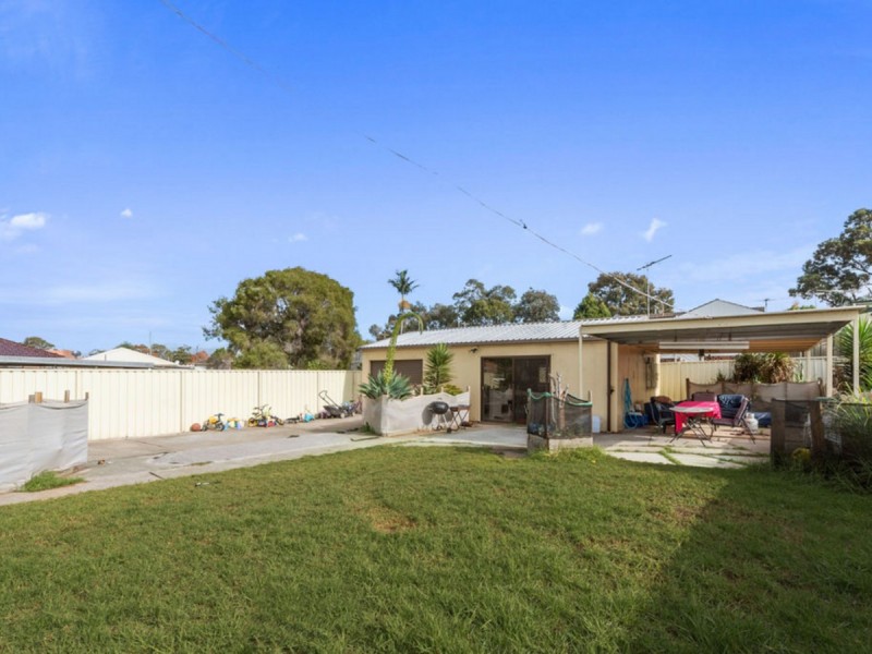 20 & 22 Heckenberg Avenue, Busby NSW 2168