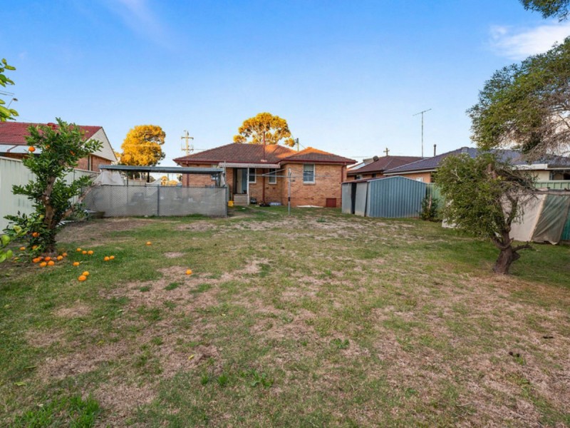 20 & 22 Heckenberg Avenue, Busby NSW 2168