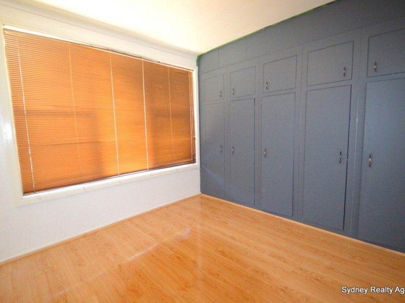 153 King Road, Fairfield West NSW 2165