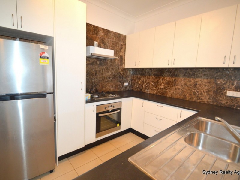 153 King Road, Fairfield West NSW 2165
