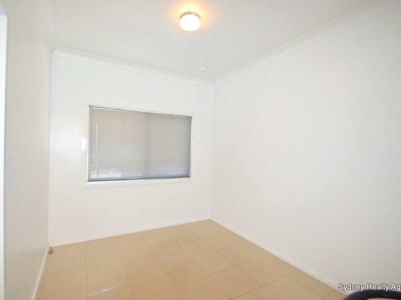 153 King Road, Fairfield West NSW 2165