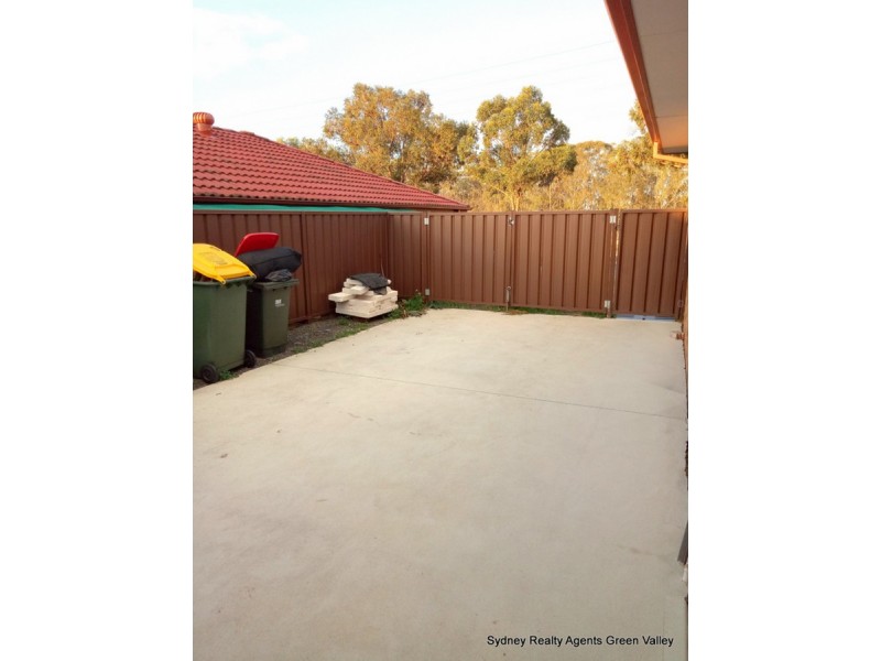 284A Whitford Road, Green Valley NSW 2168