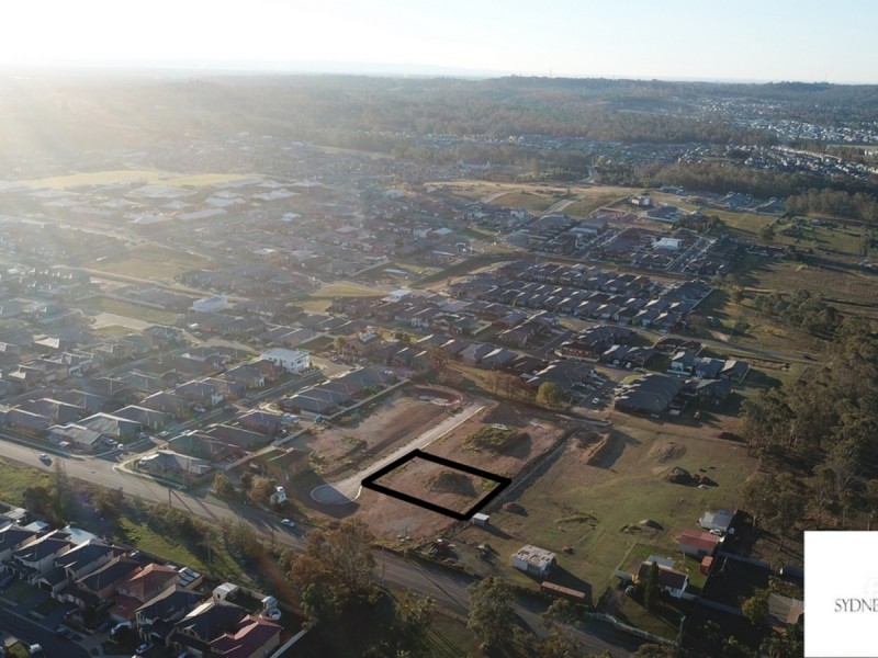 55 Fifteenth Avenue, Middleton Grange NSW 2171