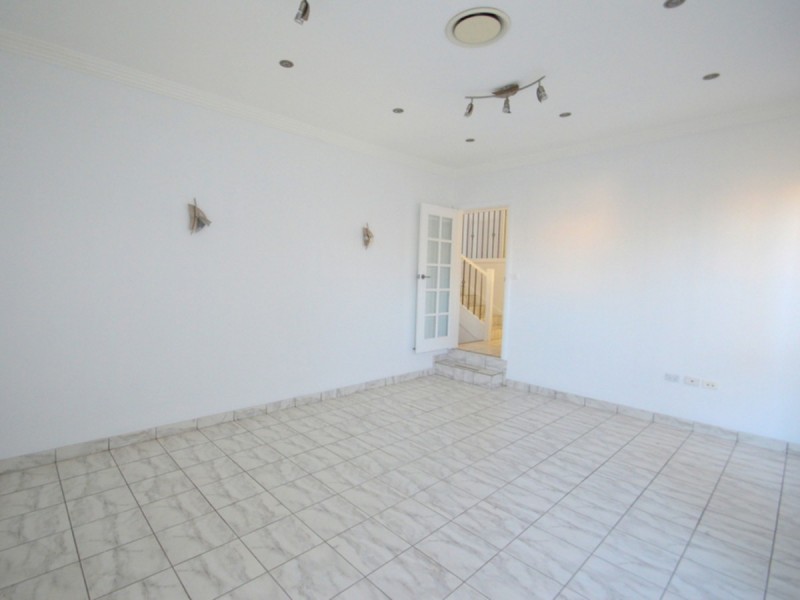 4 Gerarda Place, West Hoxton NSW 2171