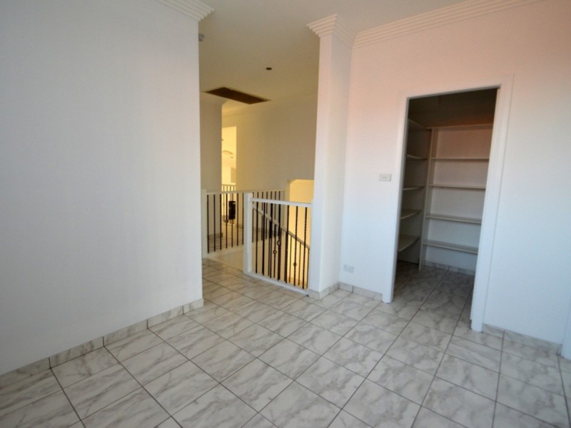 4 Gerarda Place, West Hoxton NSW 2171