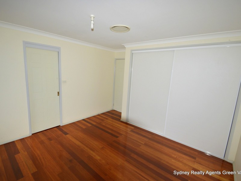 9 Ovens Close, Horningsea Park NSW 2171