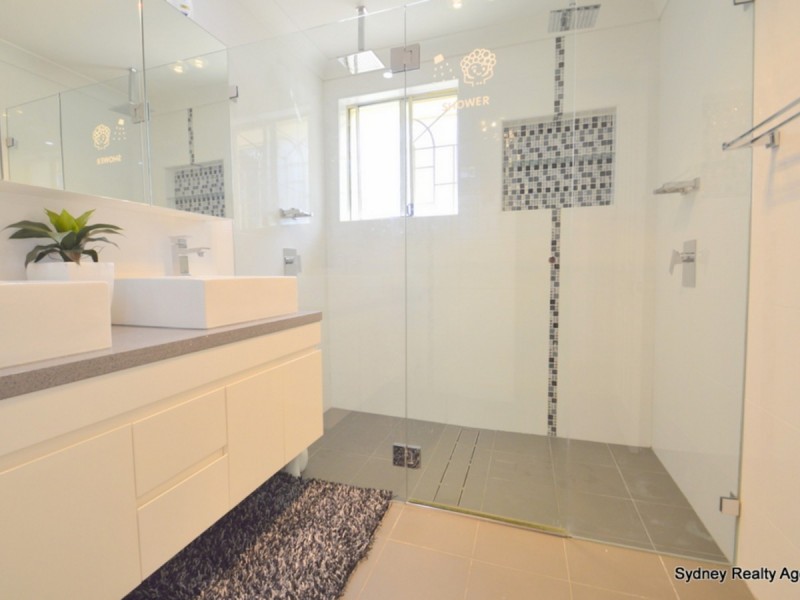 2B Pegasus Avenue, Hinchinbrook NSW 2168