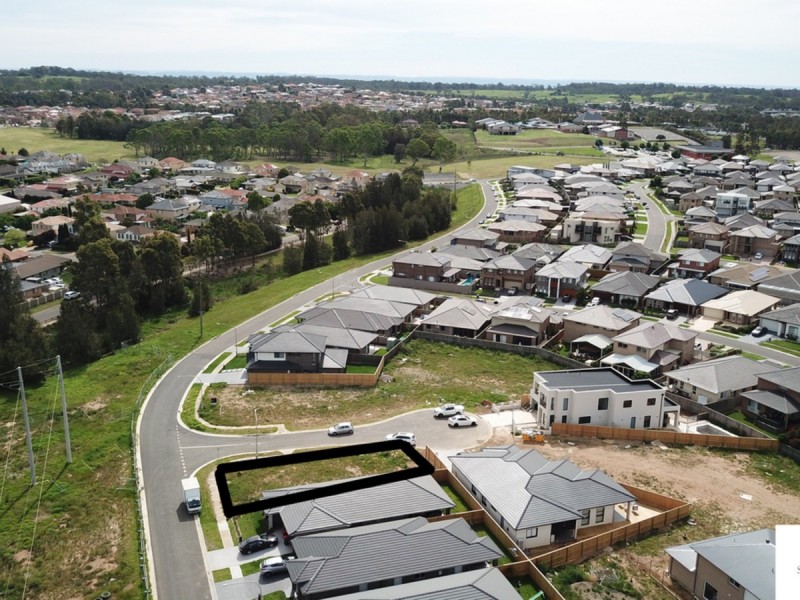 46 Rosedale Circuit, Carnes Hill NSW 2171
