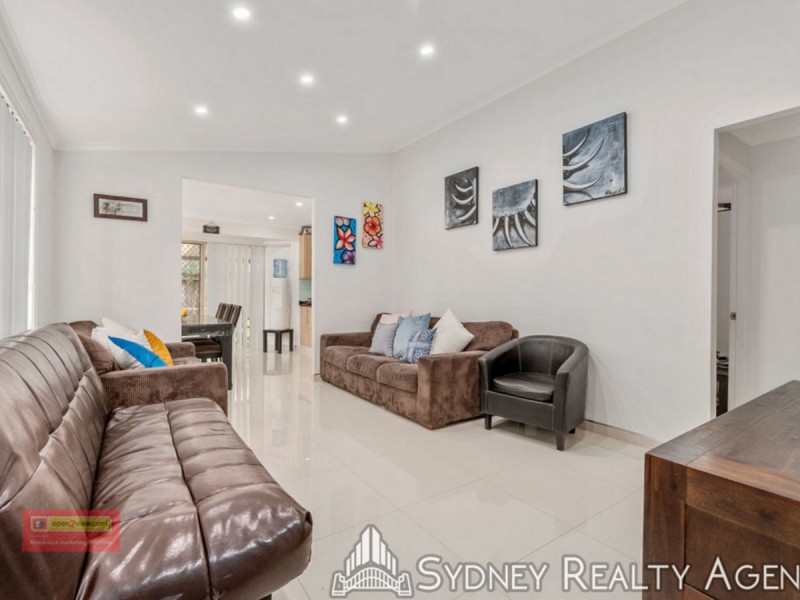 7B Inverell Avenue, Hinchinbrook NSW 2168