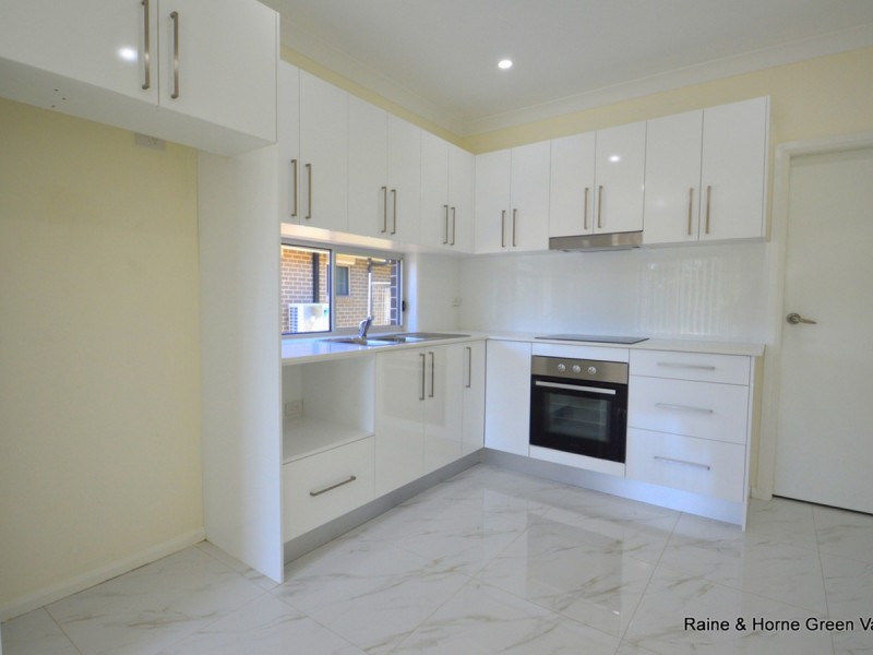 42A Rodeo Drive, Green Valley NSW 2168