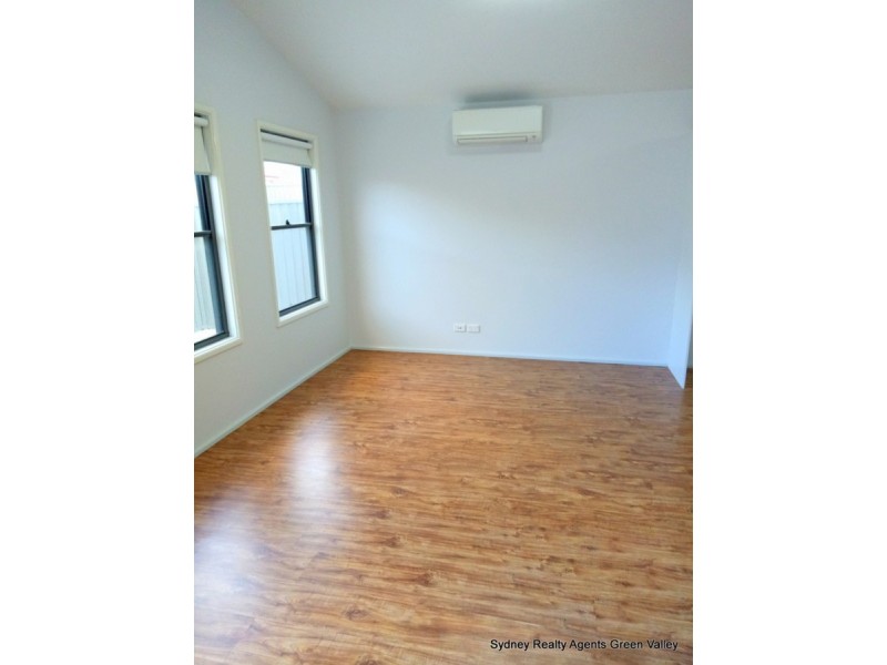 284A Whitford Road, Green Valley NSW 2168