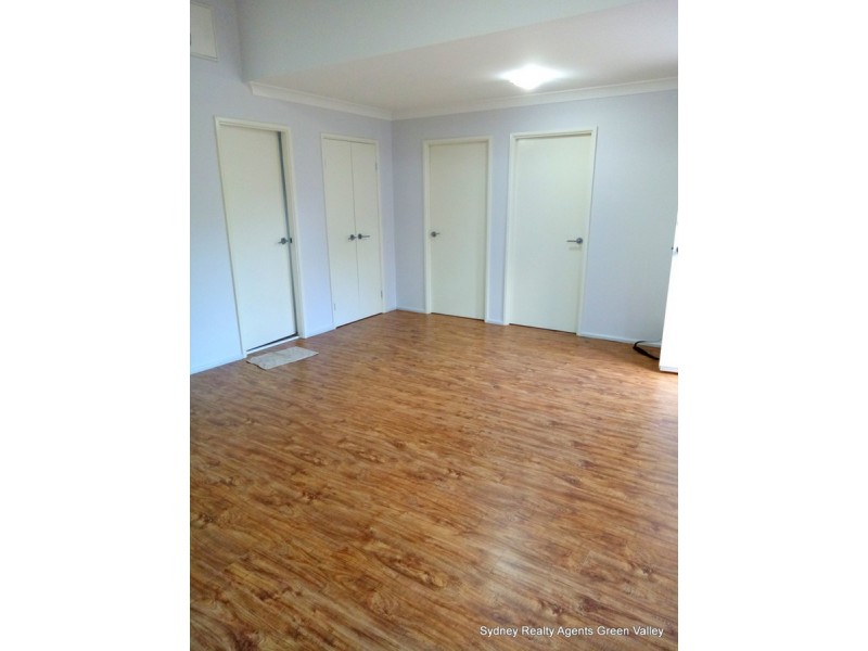 284A Whitford Road, Green Valley NSW 2168