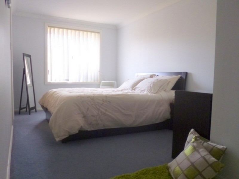 8/28 Warialda Way, Hinchinbrook NSW 2168