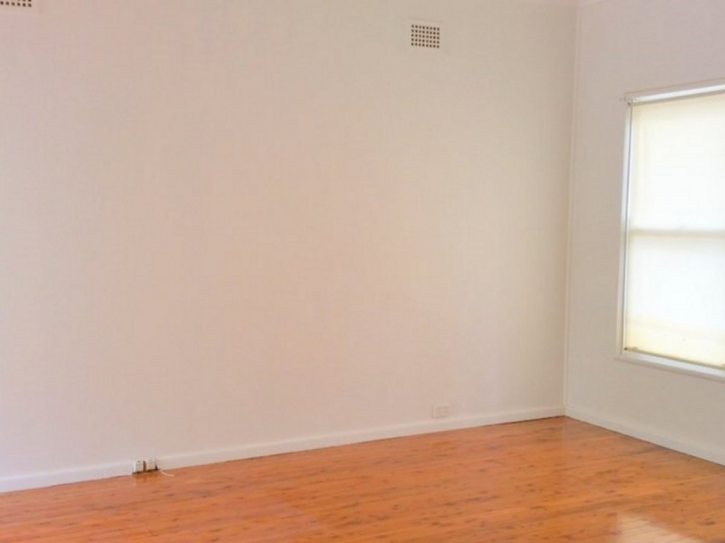 19 Sturt Street, Campbelltown NSW 2560
