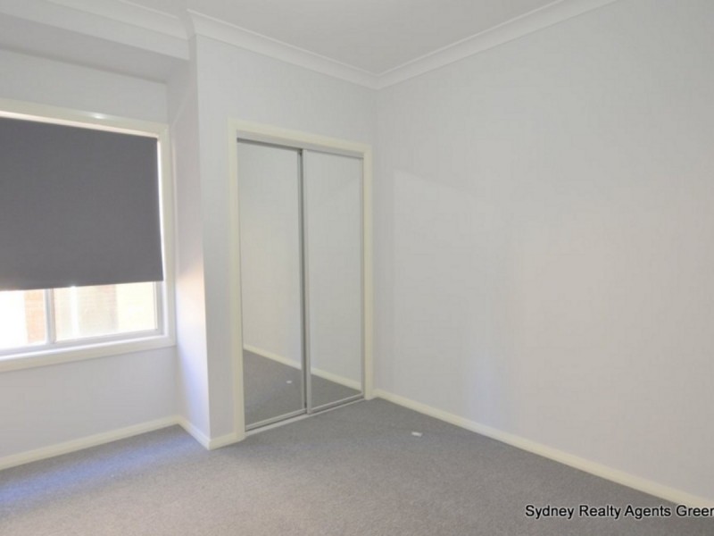 34 Mary Wade Place, Carnes Hill NSW 2171