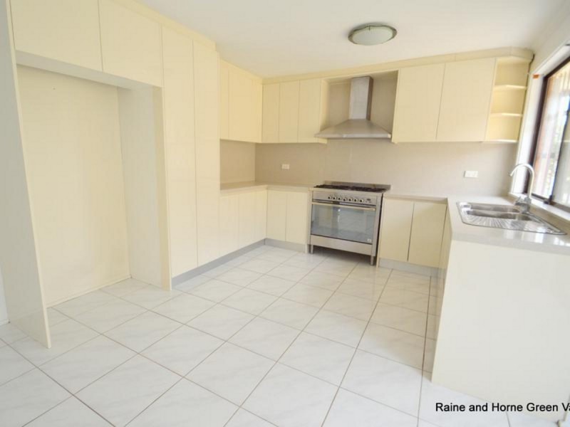 105 St Johns Road, Green Valley NSW 2168