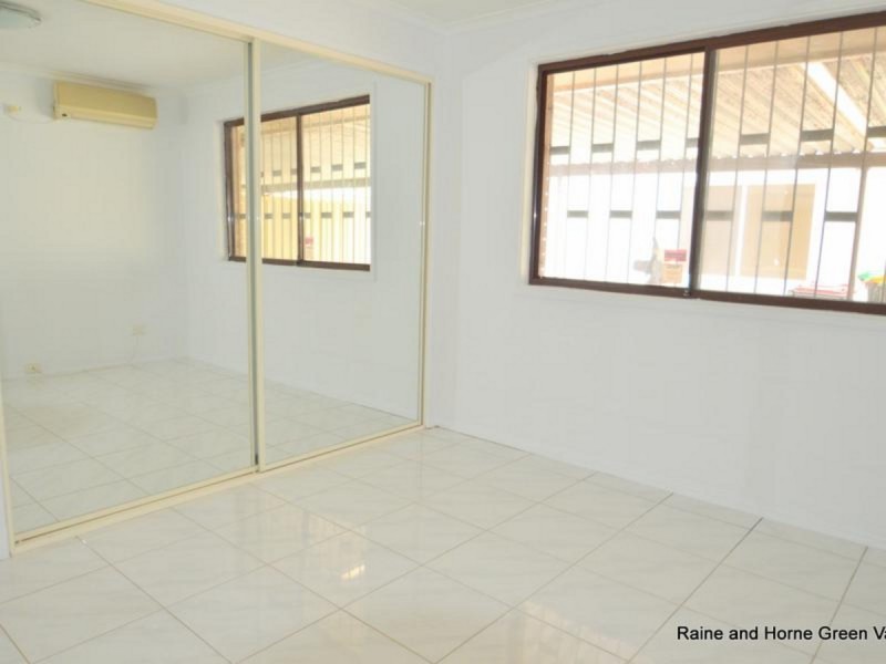 105 St Johns Road, Green Valley NSW 2168