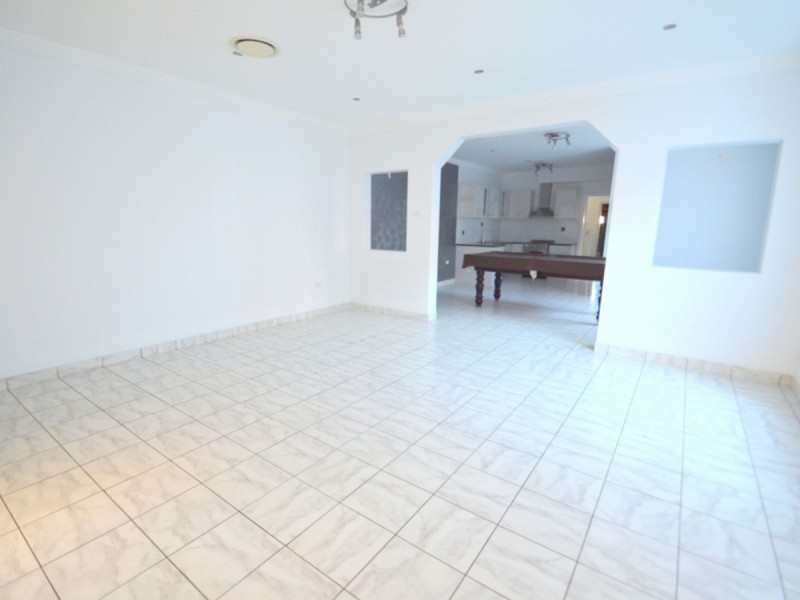 4 Gerarda Place, West Hoxton NSW 2171