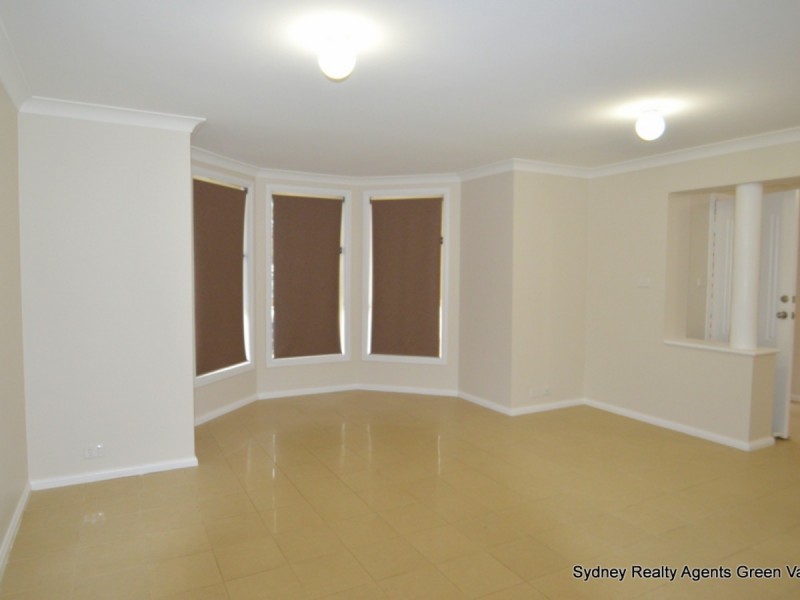 73 Dalmeny Drive, Prestons NSW 2170