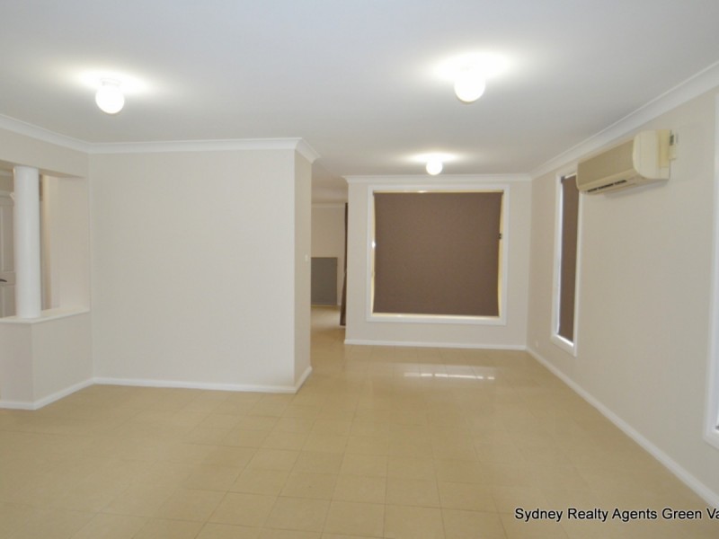 73 Dalmeny Drive, Prestons NSW 2170