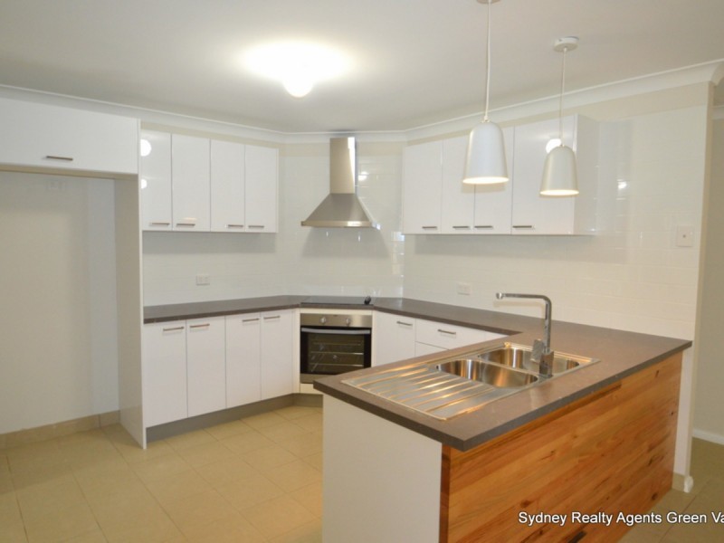 73 Dalmeny Drive, Prestons NSW 2170