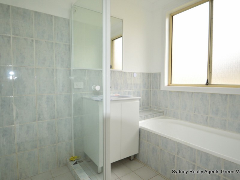 73 Dalmeny Drive, Prestons NSW 2170