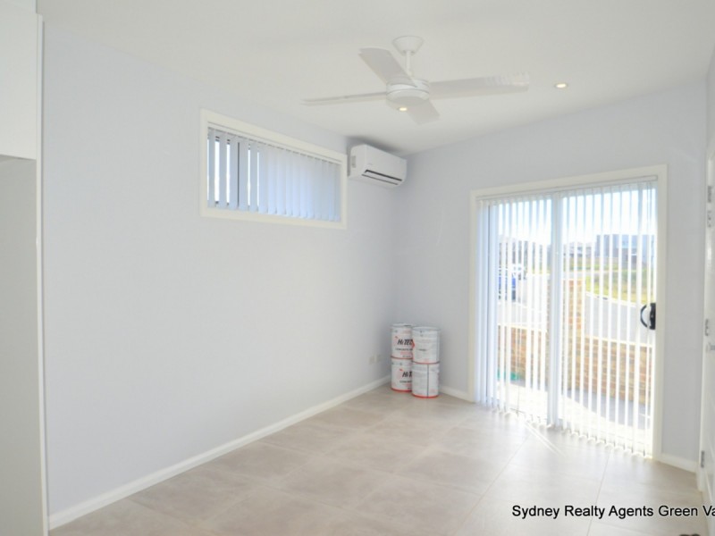 Carnes Hill NSW 2171