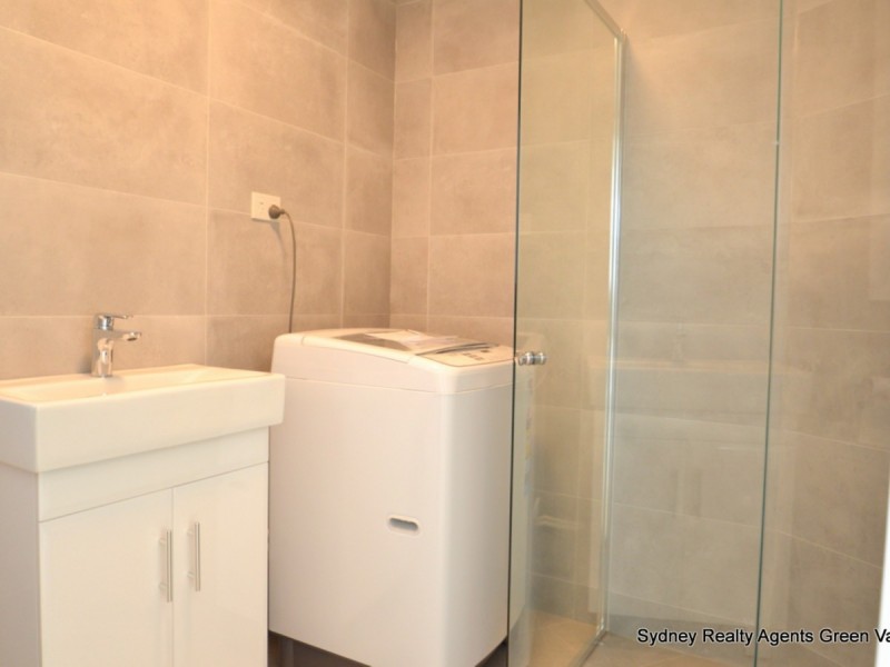 Carnes Hill NSW 2171