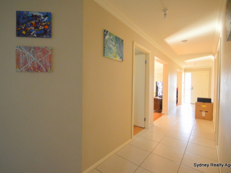 58 Montefiore Avenue, West Hoxton NSW 2171