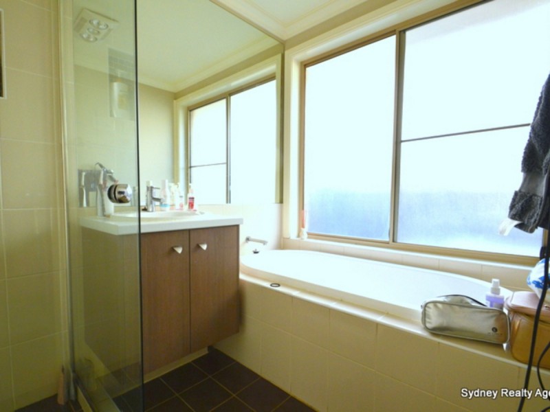 58 Montefiore Avenue, West Hoxton NSW 2171