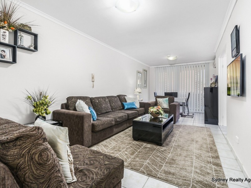 49/142 Moore Street, Liverpool NSW 2170