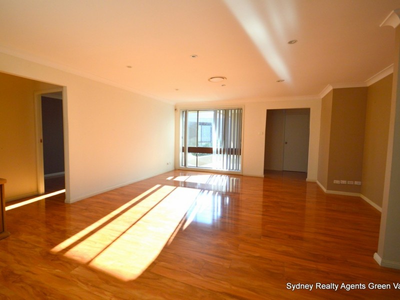 11 Fitzroy Close, Hinchinbrook NSW 2168