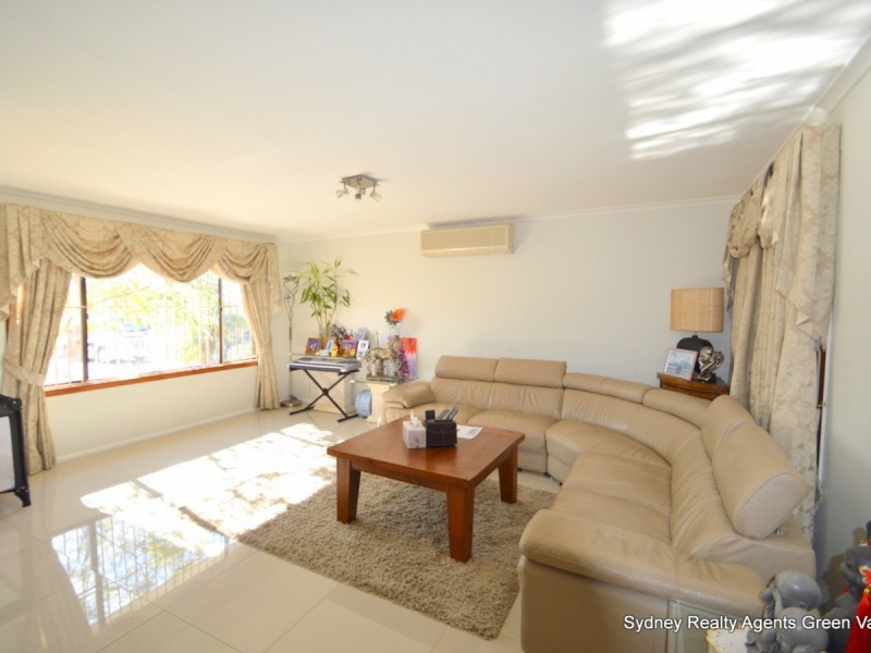 18 Auckland Street, Bonnyrigg Heights NSW 2177