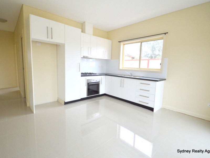 222a North Liverpool Road, Green Valley NSW 2168