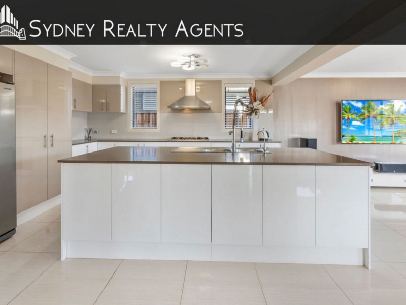 3 Hargrave Avenue, Middleton Grange NSW 2171