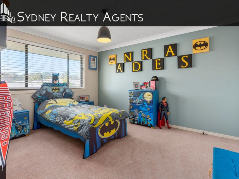 3 Hargrave Avenue, Middleton Grange NSW 2171