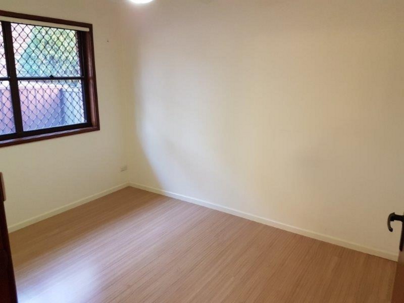 3/9 Clifford Crescent, Ingleburn NSW 2565