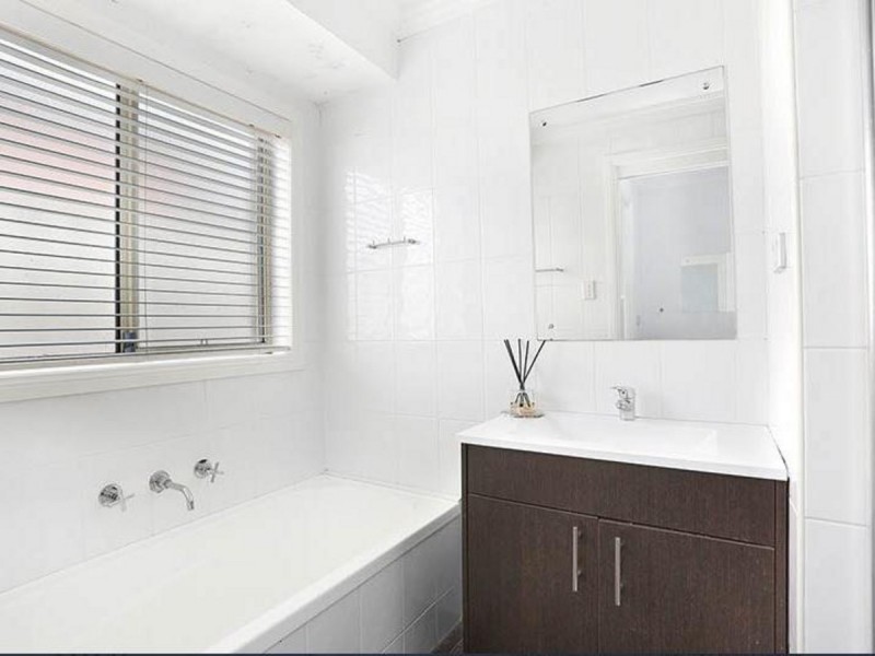 3A Goodooga Close, Hinchinbrook NSW 2168