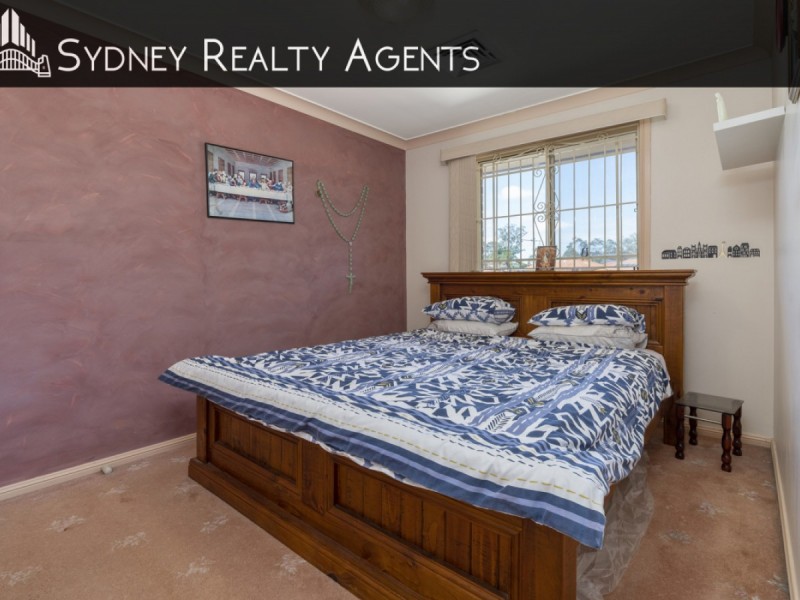 8 Rowany Close, Bonnyrigg NSW 2177